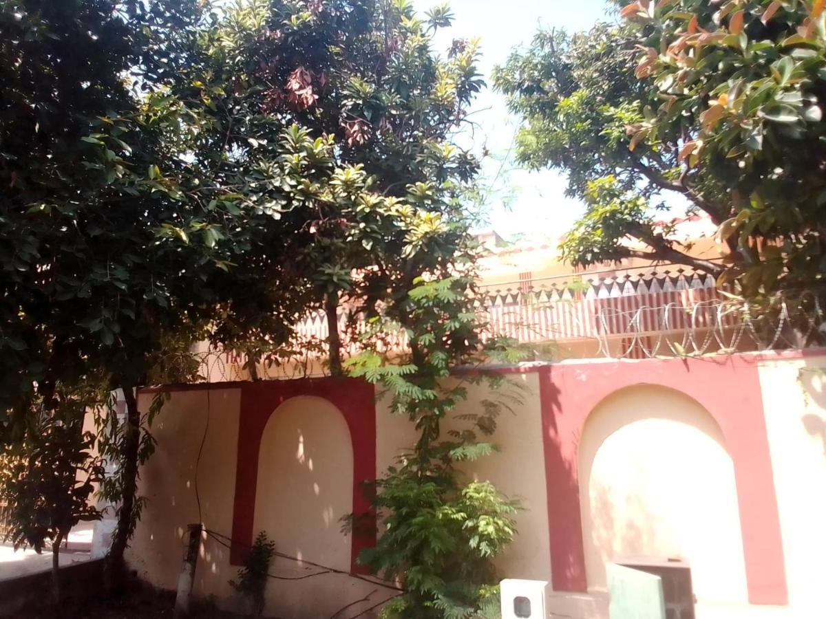 Newly Renovated Guesthouse Iszlámábád Kültér fotó
